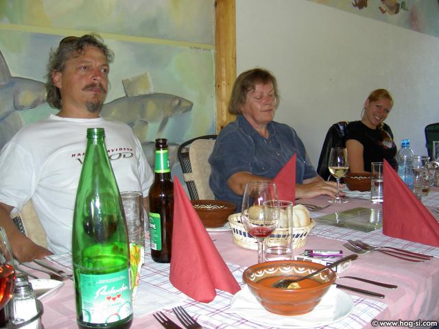 DOBRO 020.jpg