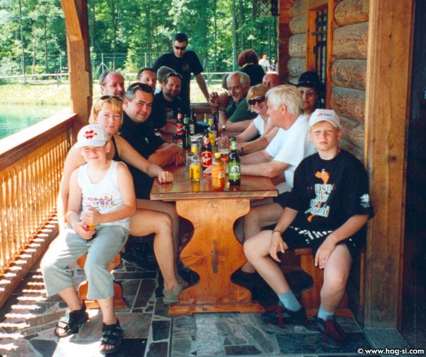 02-Družinski02.jpg