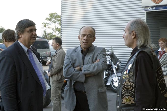 dražba slik (07).jpg