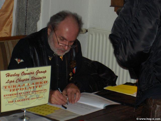 PICT0001.jpg