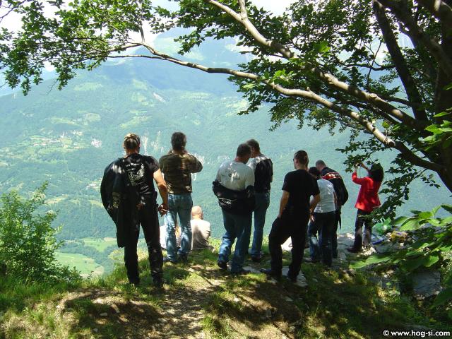 008 Nad dolino Soče.jpg