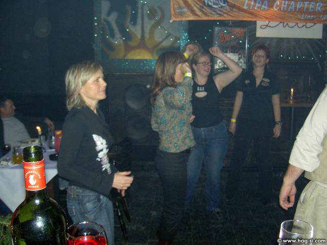F 015.jpg