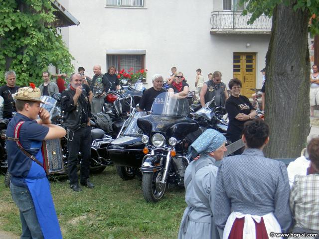 017 POSLUH.jpg