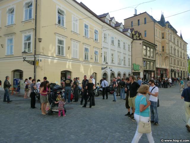 2011-Drazba 847.jpg
