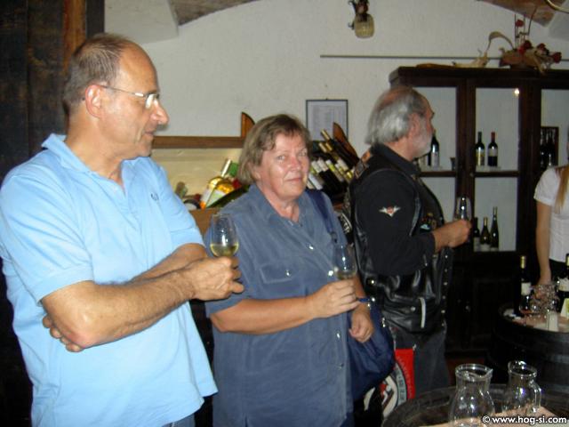 DOBER JE 014.jpg