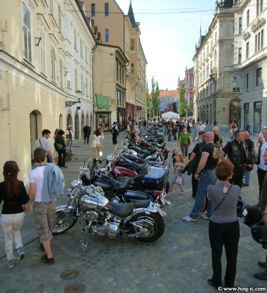 2011-Drazba 848.jpg
