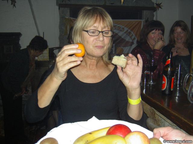 F 003.jpg