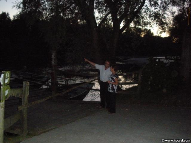 Brod na otoku ljubezni...jpg