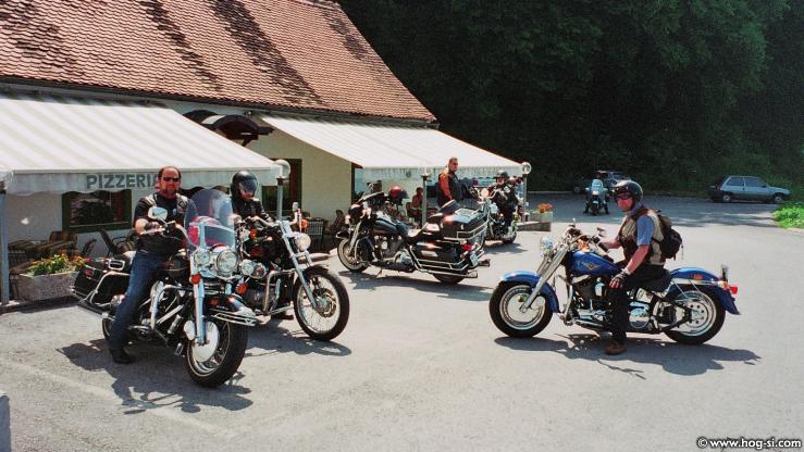 09 BISTRO MC.jpg