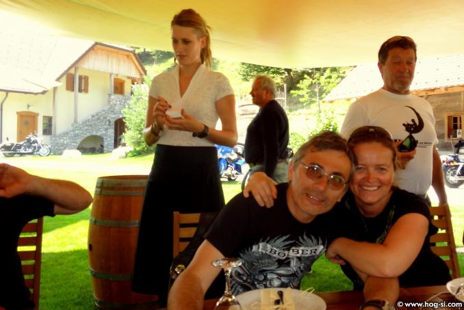 09-Niko in Alja-Sela pri Ratežu.jpg